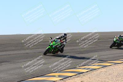 media/Jan-14-2024-SoCal Trackdays (Sun) [[2e55ec21a6]]/Bowl (11am)/